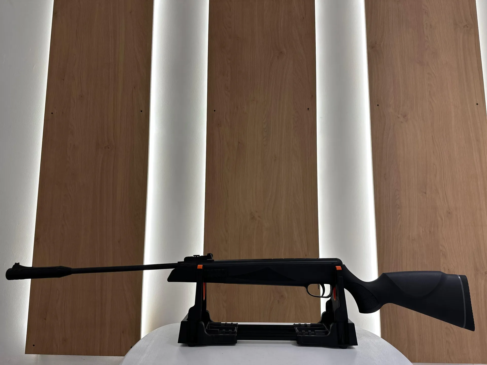 FOX Resortero Cazador cal. 5,5mm Polímero